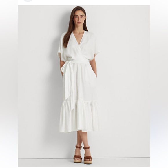 Lauren Ralph Lauren Dresses & Skirts - NWT Lauren by Ralph Lauren Belted Linen Wrap Style Dress in White. Size 4